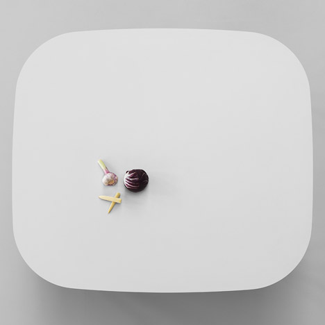 Sam table by Note Design Studio