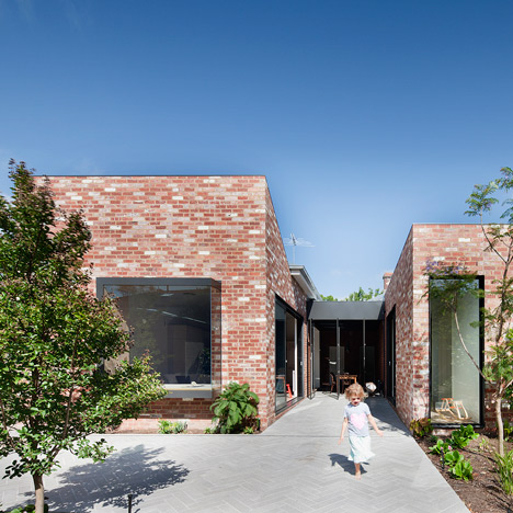 St Kilda East House by Clare Cousins Architects