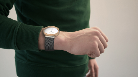 OWO Watch by Tim Defleur