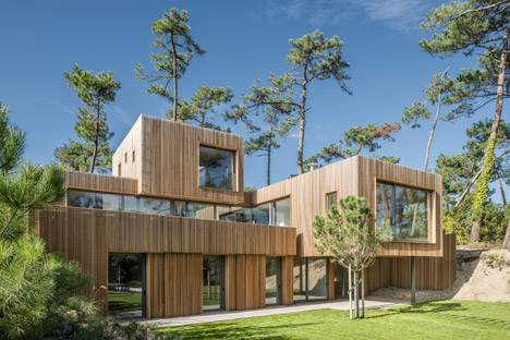 Villa Chiberta by Atelier Delphine Carrère