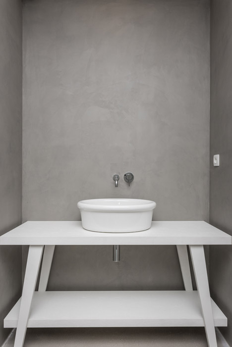Villa Chiberta by Atelier Delphine Carrère