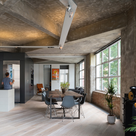 Warner-House-by-Inside-Out-Architecture