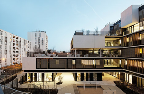 Welfare center for children and teenagers in Paris by Hessamfar and Verons