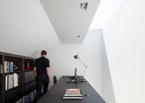 Wooden House CM by Bruno Vanbesien