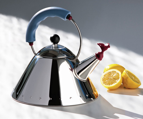 9093 kettle by Michael Graves for Alessi