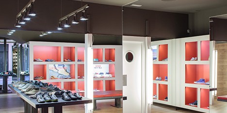 Fernando Amat designs Camper store in Palma de Mallorca