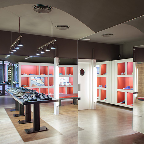 Fernando Amat designs Camper store in Palma de Mallorca