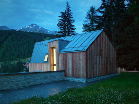 Casa FM by Enrico Scaramellini Architetto