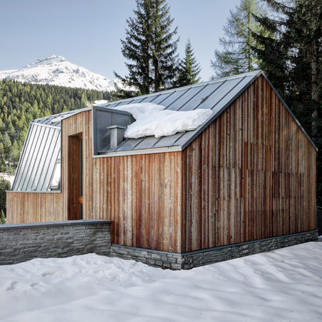Casa FM by Enrico Scaramellini Architetto