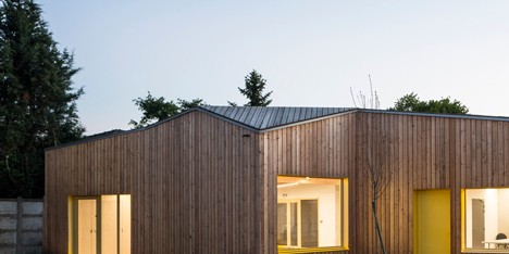 Community centre Sardine by Gayet-Roger Architects