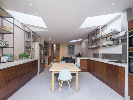 Concrete House by Studio Gil