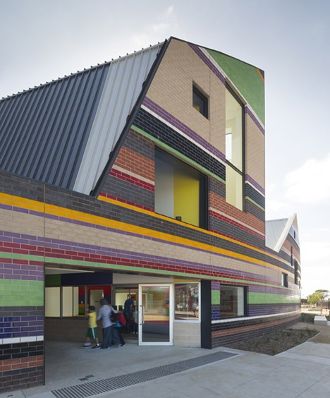 Dallas-Brooks-Community-Primary-School by McBride Charles Ryan mirrors the local skyline