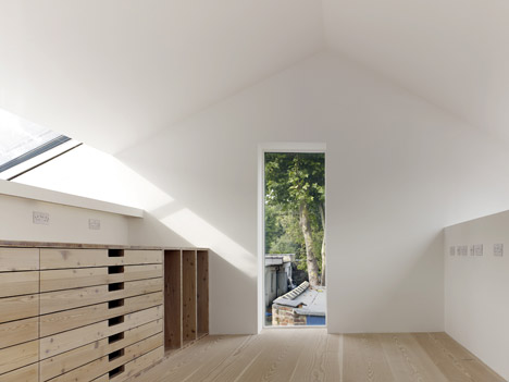 Dalston Studio by Cassion Castle Architects