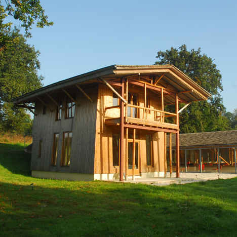 The architecture of Simón Vélez pioneers “new ways of using giant bamboo”