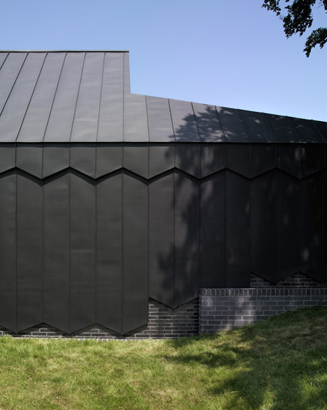Ditchling-Museum-by-Adam-Richards-Architects_dezeen_468_1