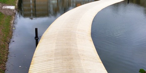 Dutch Floating Bridge by RO&AD architects