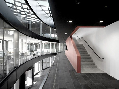 ESO Headquarters Extension in Garching by Auer Weber