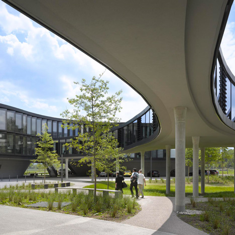 ESO Headquarters Extension in Garching by Auer Weber