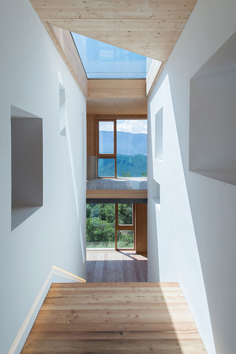 Elisabeth and Helmuth Uhl foundation by modostudio
