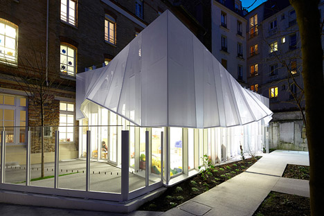 Epée de Bois by h2o architectes
