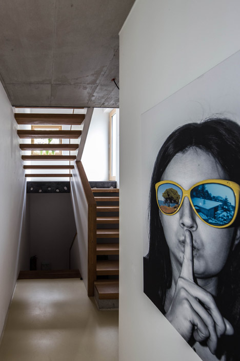 Family House Dlhe Diely Bratislava by Plusminus Architects