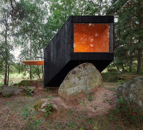 Forest Retreat by Uhlik Architekti