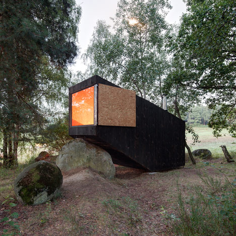Forest Retreat by Uhlik Architekti