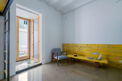 G-Roc Apartments by Nook Architects