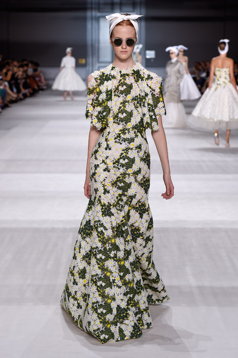 Giambattista Valli Haute Couture Autumn Winter 2014
