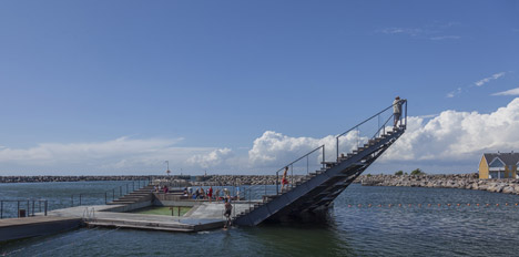 Hasle Harbour Bath by White Arkitetker