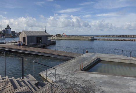Hasle Harbour Bath by White Arkitetker