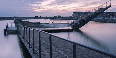 Hasle Harbour Bath by White Arkitetker
