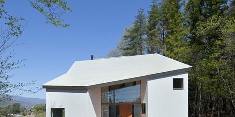 House to view the mountain by Kawashima Mayumi Architects