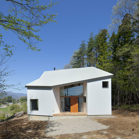 House to view the mountain by Kawashima Mayumi Architects