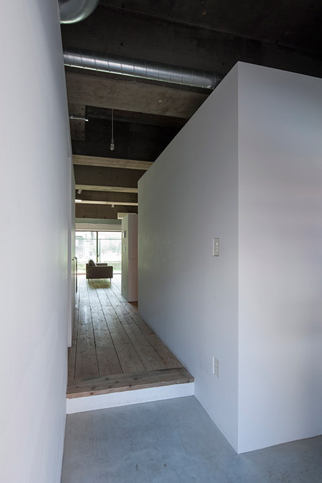 House with Loft by Hiroyuki Tanaka