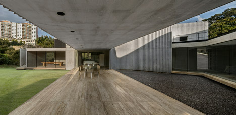 Concrete House P in Mexico by Cherem