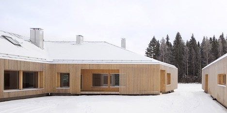 House Riihi by OOPEAA