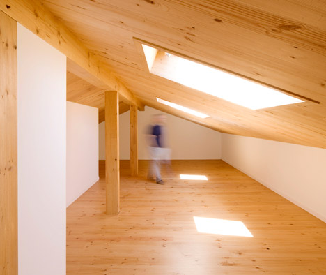 House in Cantabria by 2260mm, Manel Casellas and Mar Puig de la Bellacasa