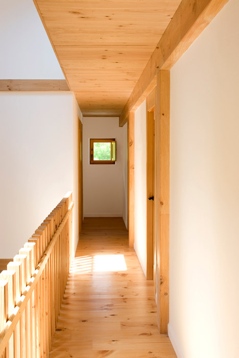 House in Cantabria by 2260mm, Manel Casellas and Mar Puig de la Bellacasa