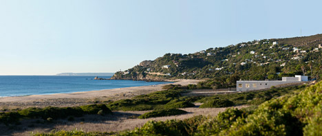 House of the Infinite by Alberto Campo Baeza designed as "a jetty facing out to sea"