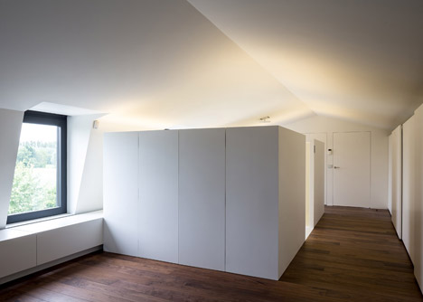 Ilse of Water by Five AM Design Studio
