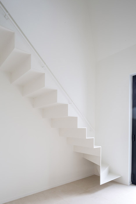 Ilse of Water by Five AM Design Studio
