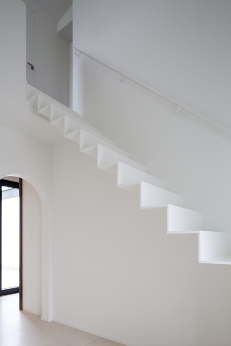 Ilse of Water by Five AM Design Studio
