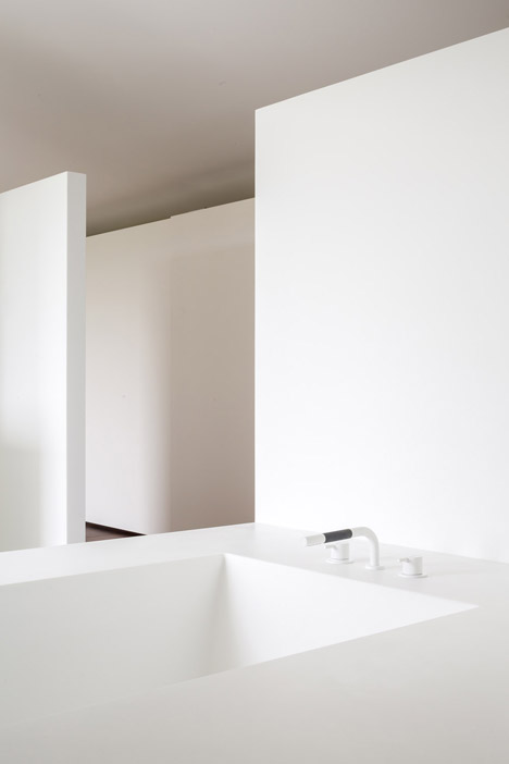 Ilse of Water by Five AM Design Studio