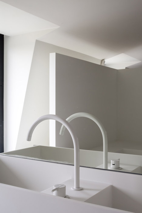 Ilse of Water by Five AM Design Studio