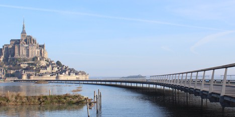 Mont Saint-Michel bridge by Dietmar Feichtinger opens to pedestrians in Normandy