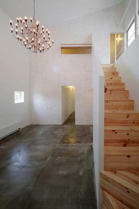 KHT-house-by-IRA_dezeen_468_19