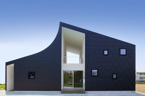 KHT-house-by-IRA_dezeen_468_4