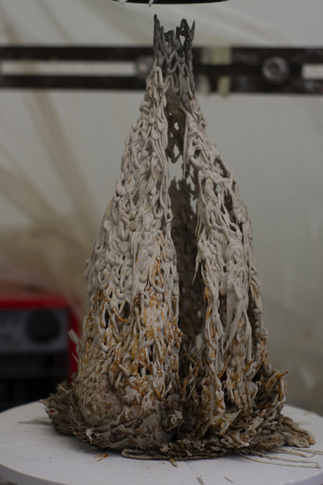 Magnetism Meets Architecture by Jólan van der Wiel