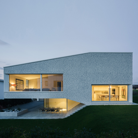 March District House by Kit